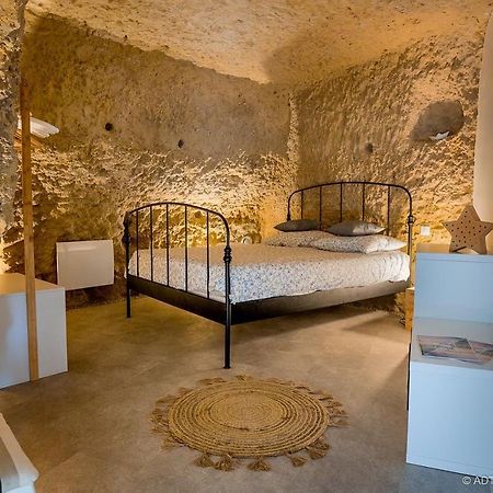 La cavée du coteau, petit cocon troglodytique avec spa d avril à septembre Vouvray Exterior foto