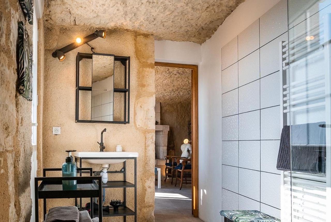 La cavée du coteau, petit cocon troglodytique avec spa d avril à septembre Vouvray Exterior foto